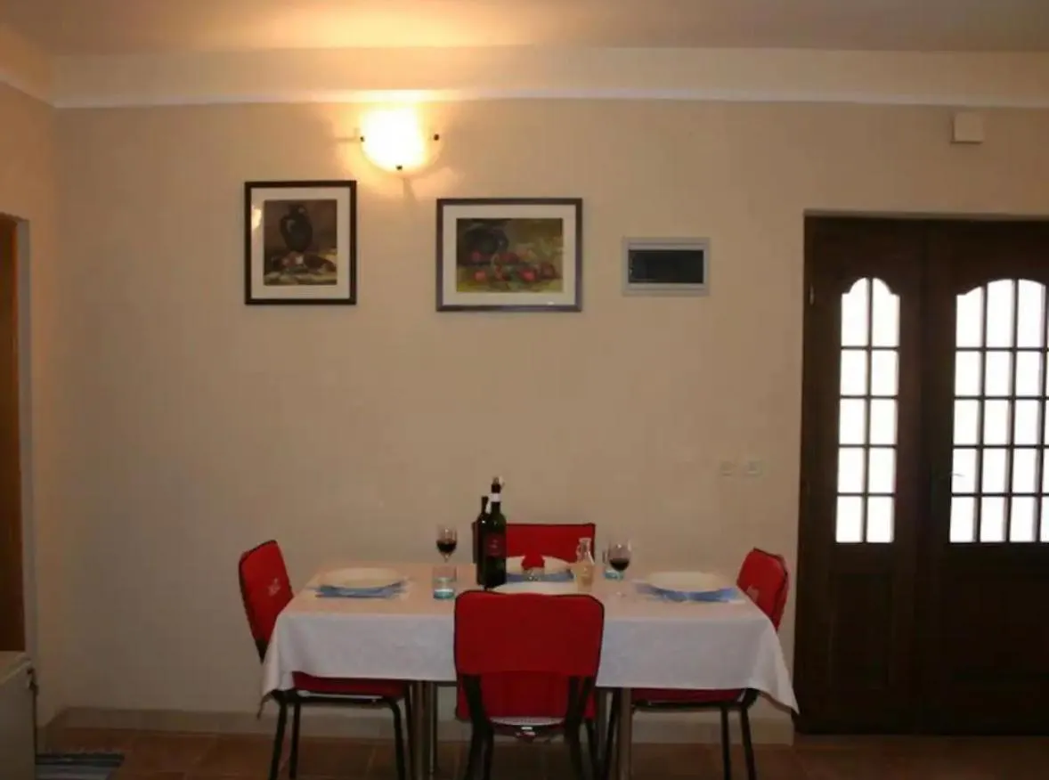 Apartment A1 Peroj 0*,  Croatia